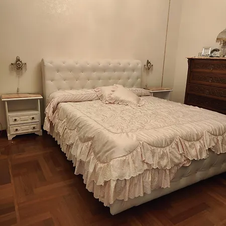 Di Bella Taormina 아파트 *