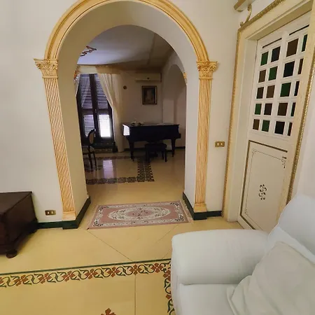 Di Bella Taormina 아파트 로칼루메라