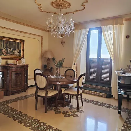 Di Bella Taormina Роккалумера